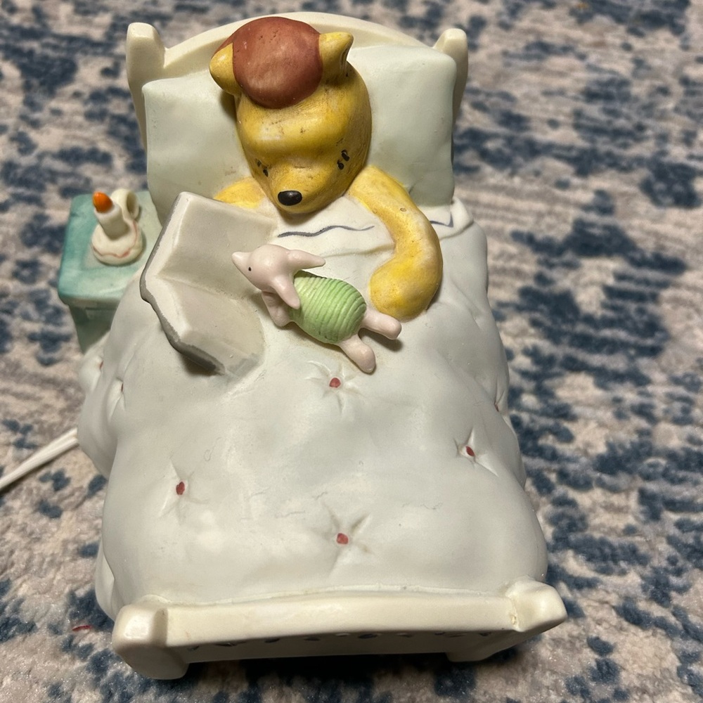 Vintage Charpente Winnie the Pooh lamp